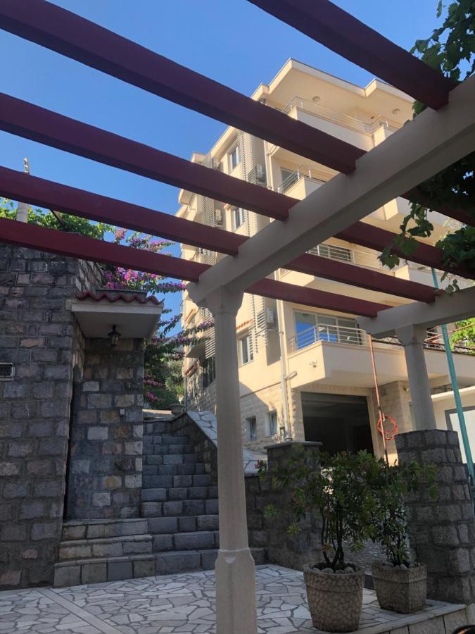 Apartments Rafailovic Ljubo Rafajlovići Dış mekan fotoğraf